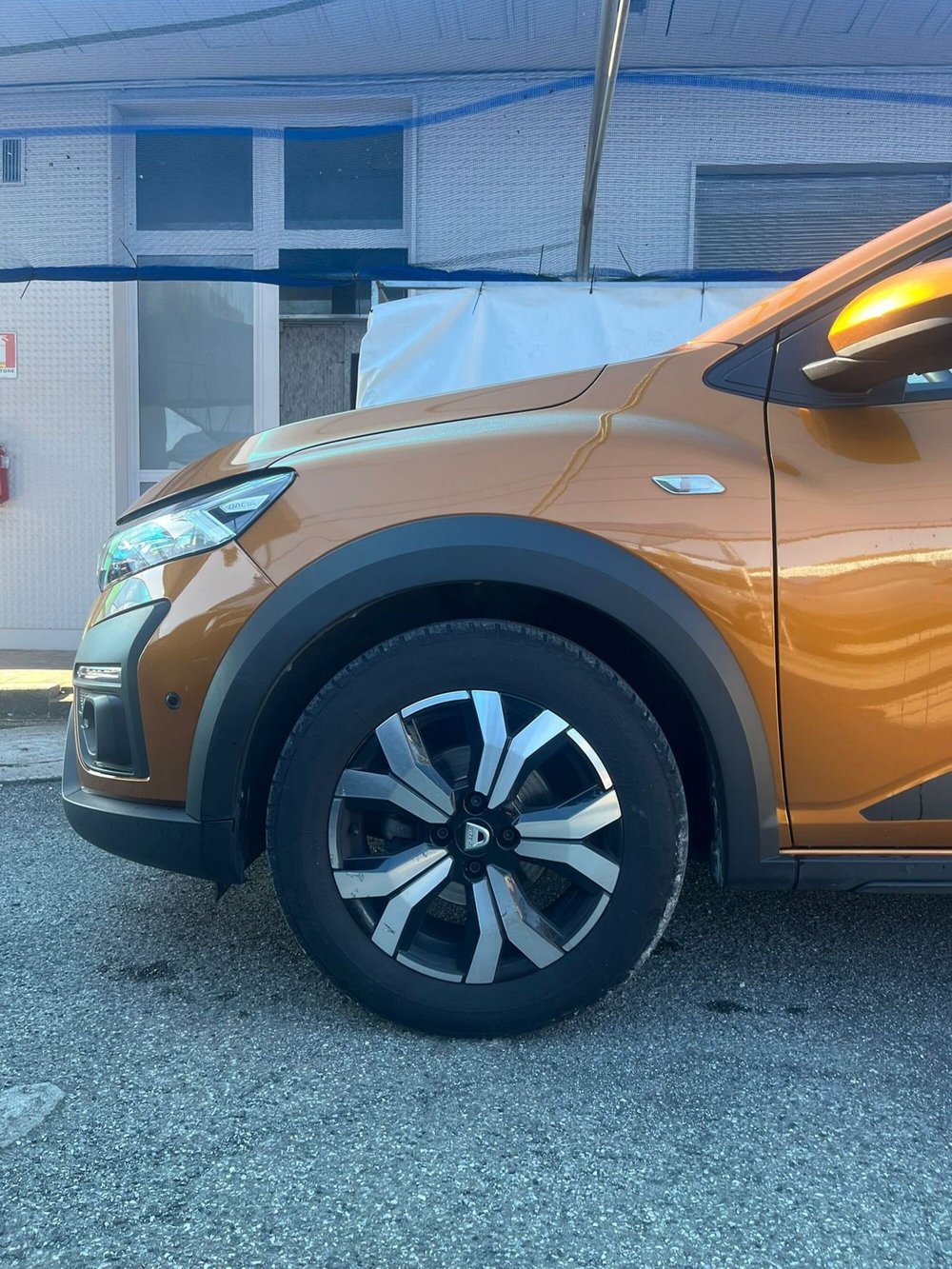 Dacia Sandero usata a Cremona (8)