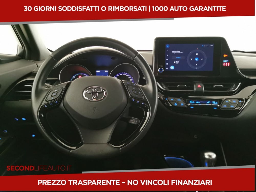 Toyota Toyota C-HR usata a Chieti (9)