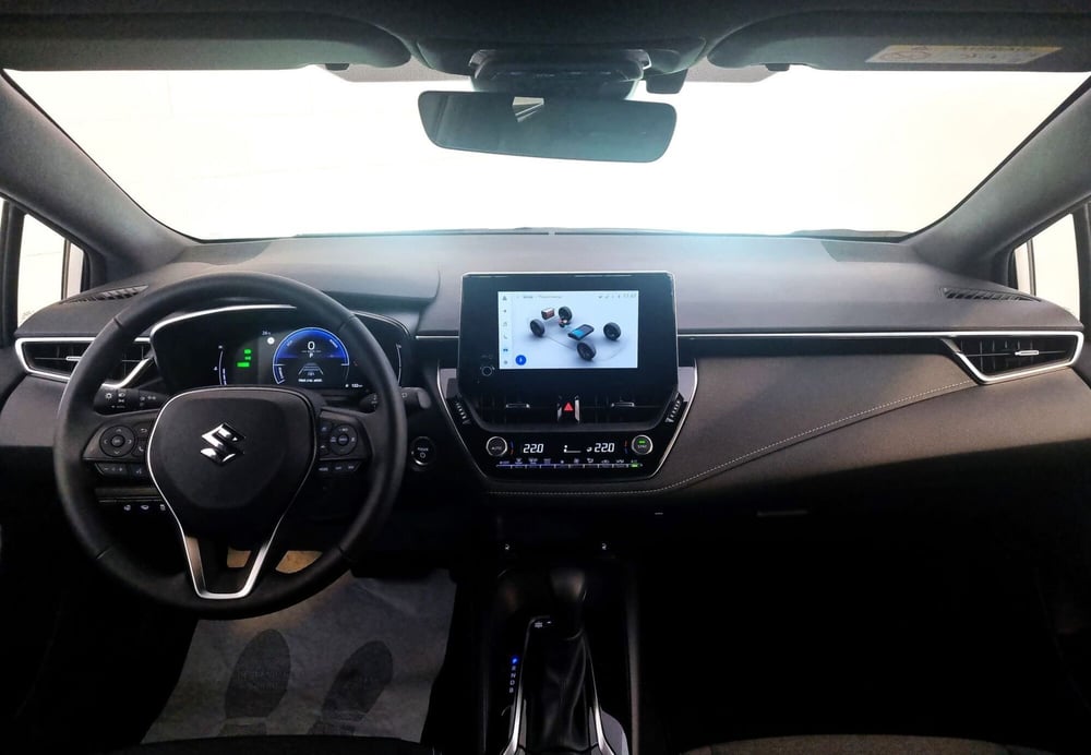 Suzuki Swace nuova a Pavia (10)