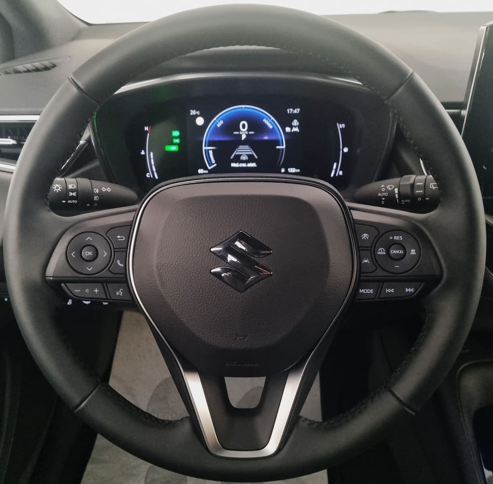 Suzuki Swace nuova a Pavia (11)