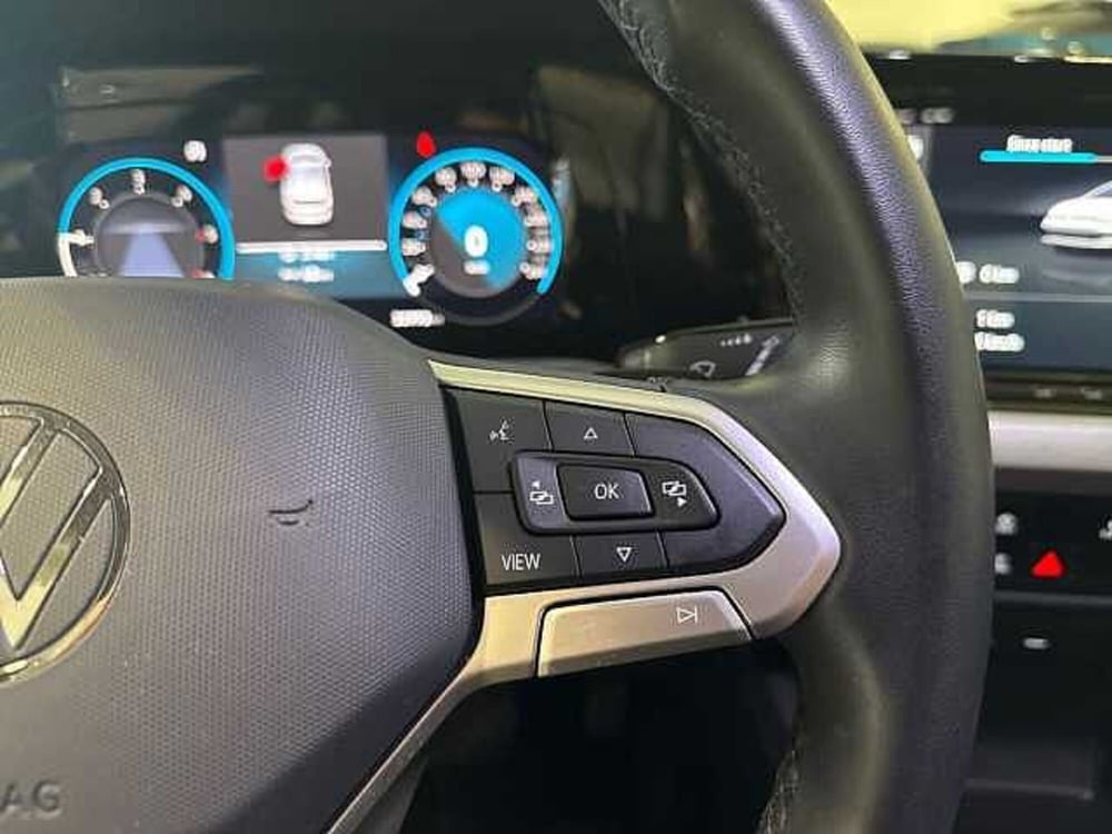 Volkswagen Golf usata a Napoli (16)