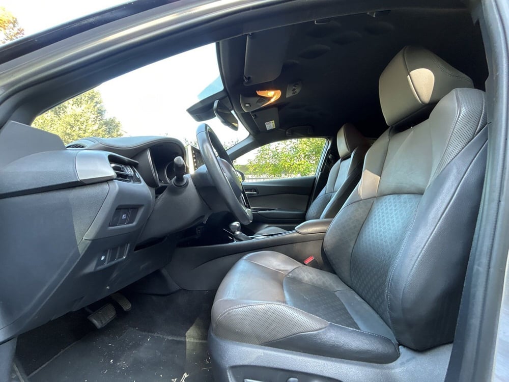 Toyota Toyota C-HR usata a Bologna (8)