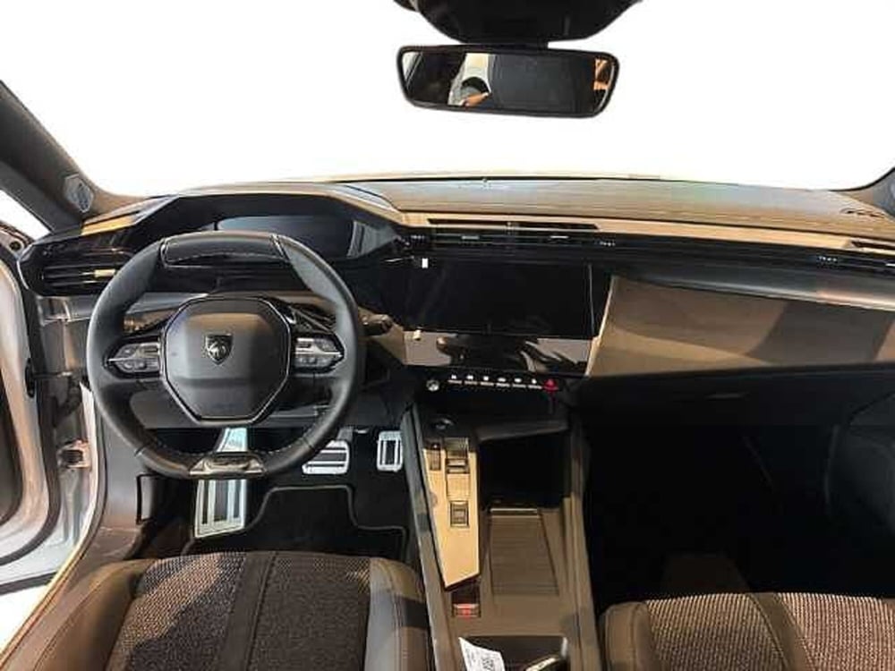 Peugeot 408 nuova a Siena (16)