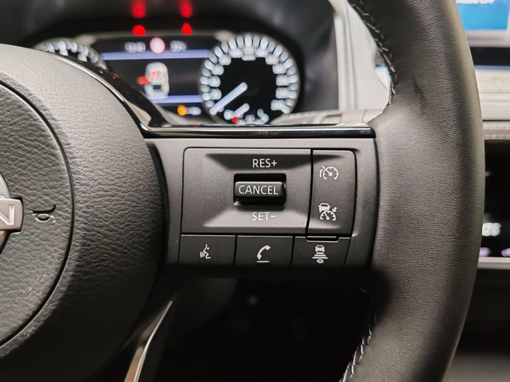 Nissan Qashqai nuova a Como (11)