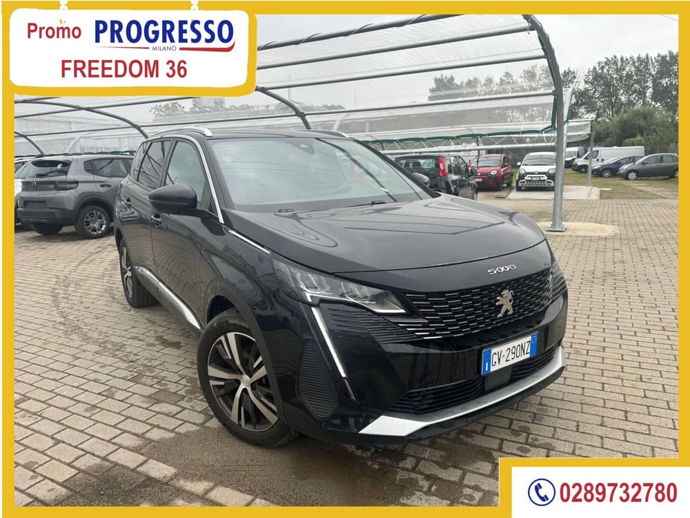 Peugeot 5008 usata a Milano