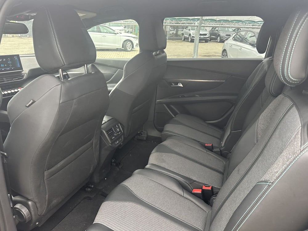 Peugeot 5008 usata a Milano (16)