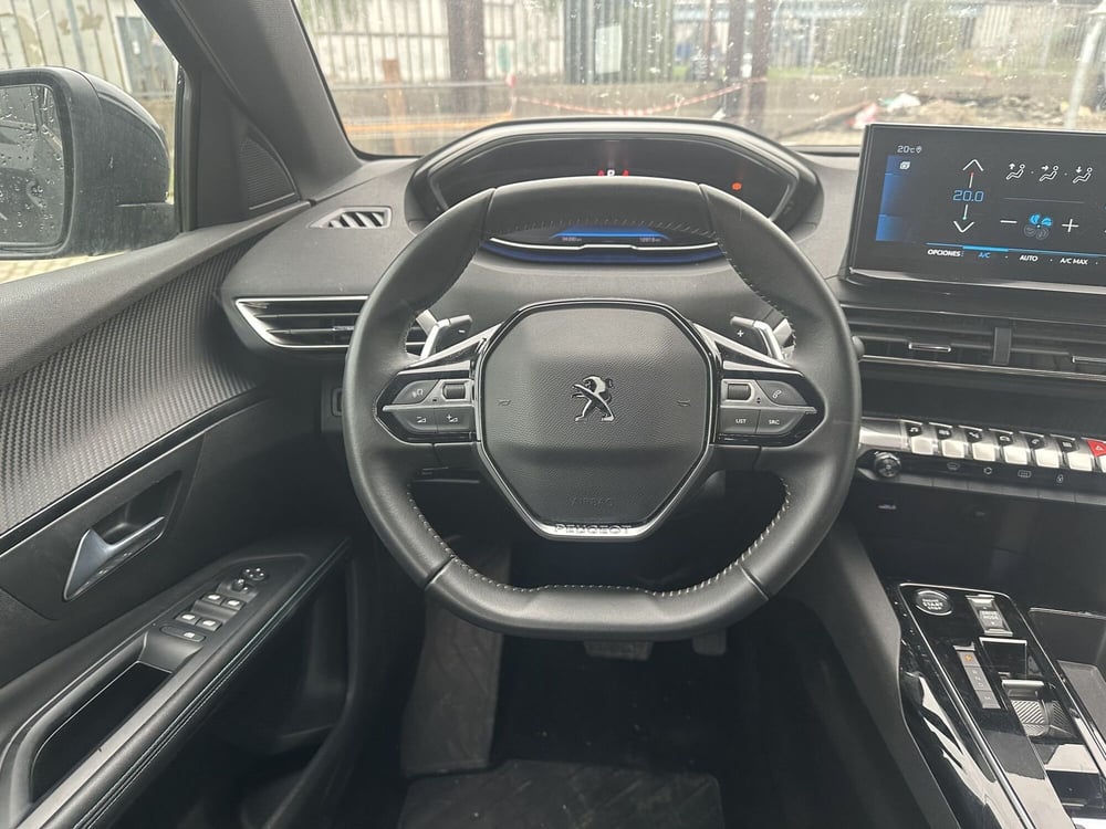 Peugeot 5008 usata a Milano (17)
