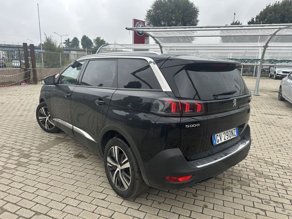 Peugeot 5008 usata a Milano (7)
