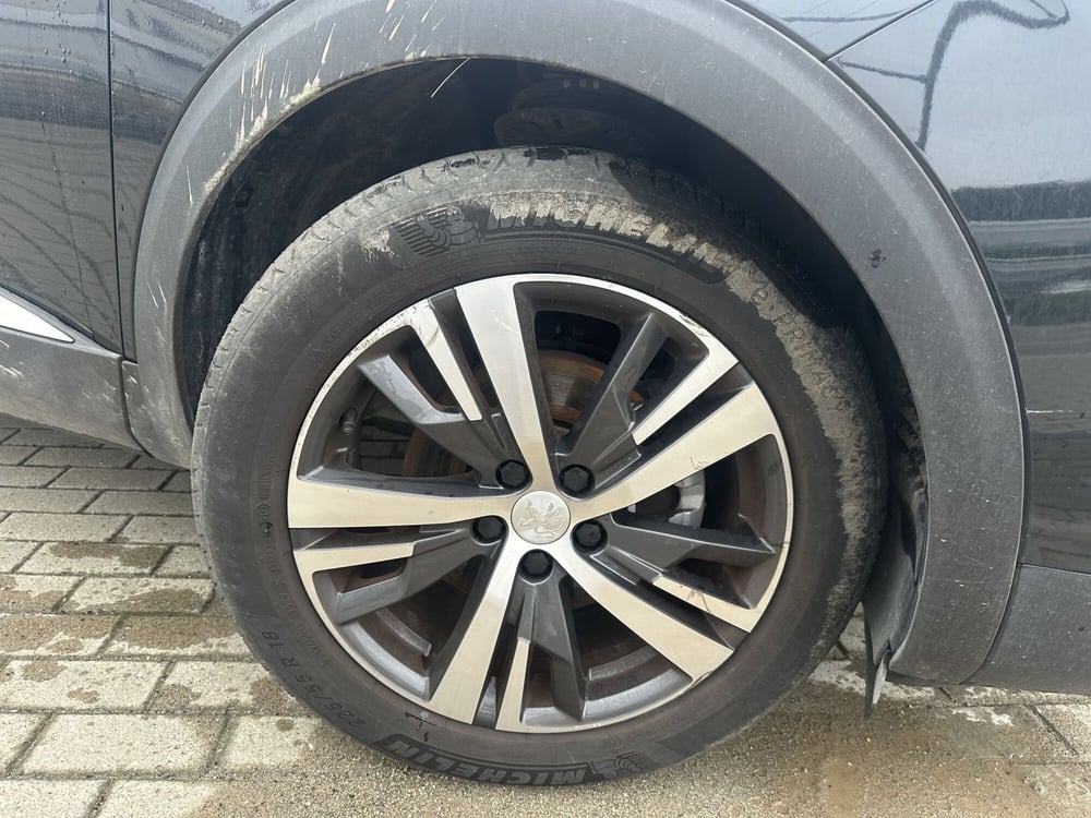 Peugeot 5008 usata a Milano (8)