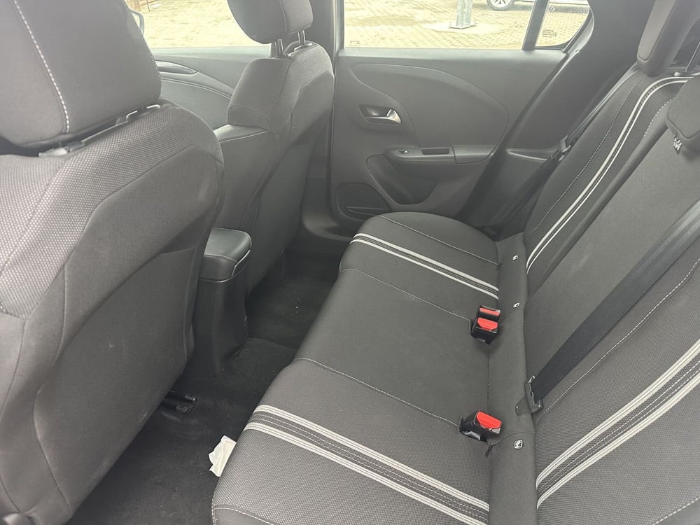 Opel Corsa usata a Milano (15)