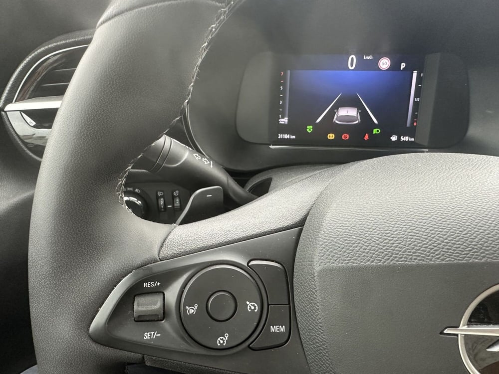 Opel Corsa usata a Milano (18)