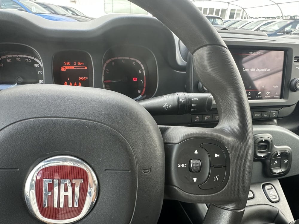 Fiat Panda Cross usata a Milano (16)