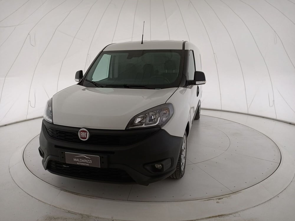Fiat Doblò Furgone usata a Matera