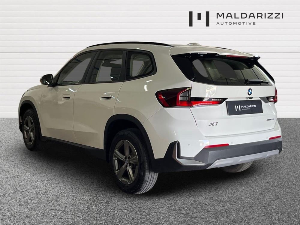 BMW X1 usata a Bari (14)