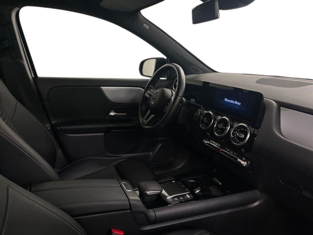 Mercedes-Benz GLA SUV usata a Milano (15)