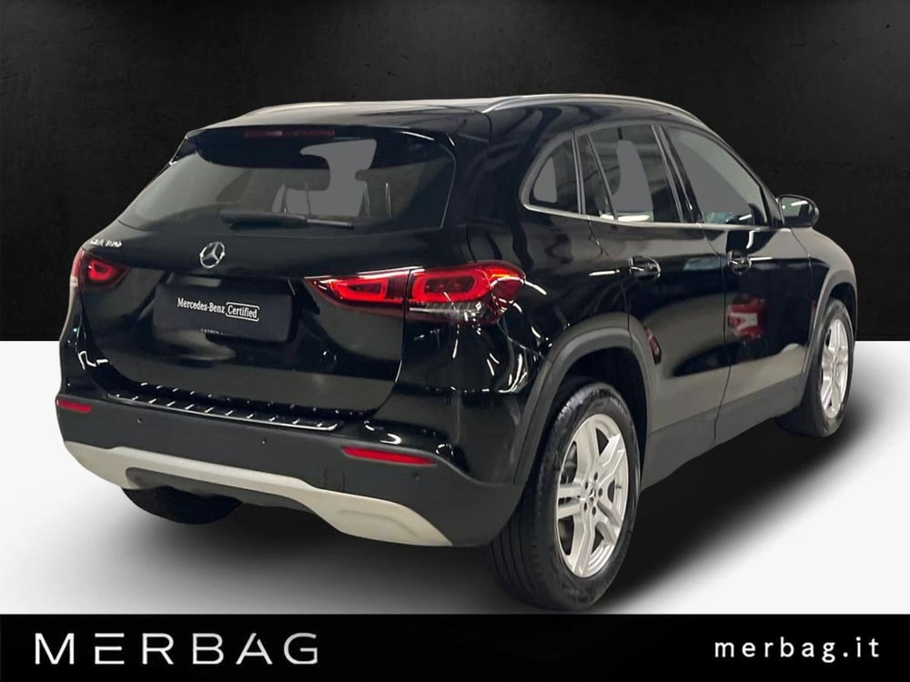 Mercedes-Benz GLA SUV usata a Milano (2)