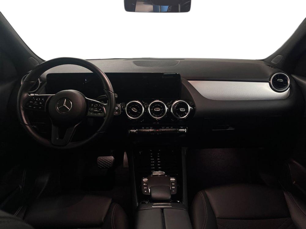 Mercedes-Benz GLA SUV usata a Milano (9)