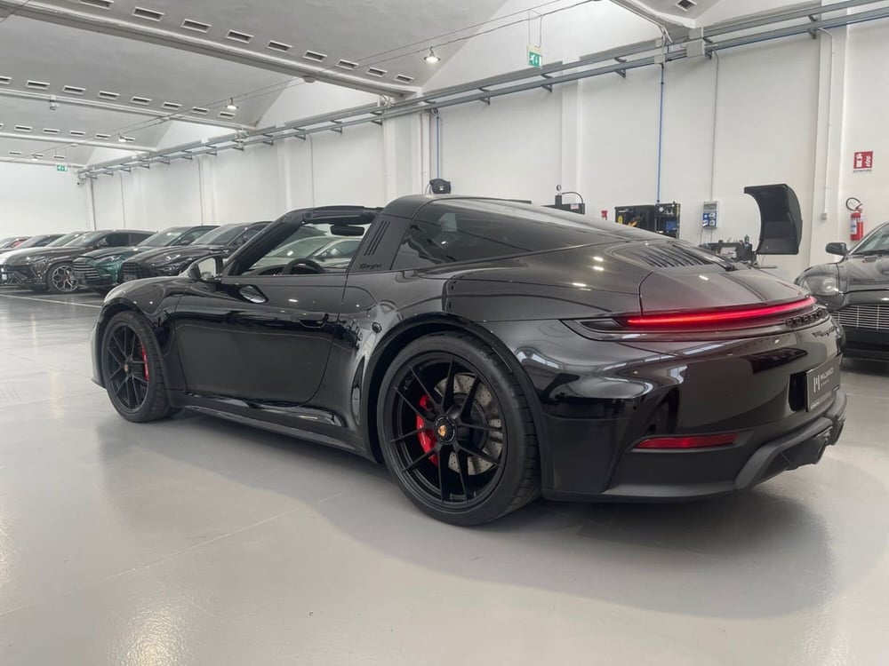 Porsche 911 Cabrio usata a Bari (13)