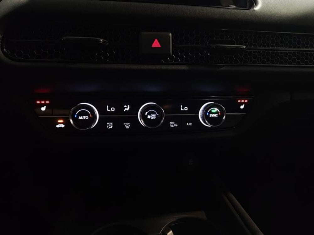 Honda ZR-V usata a Genova (16)