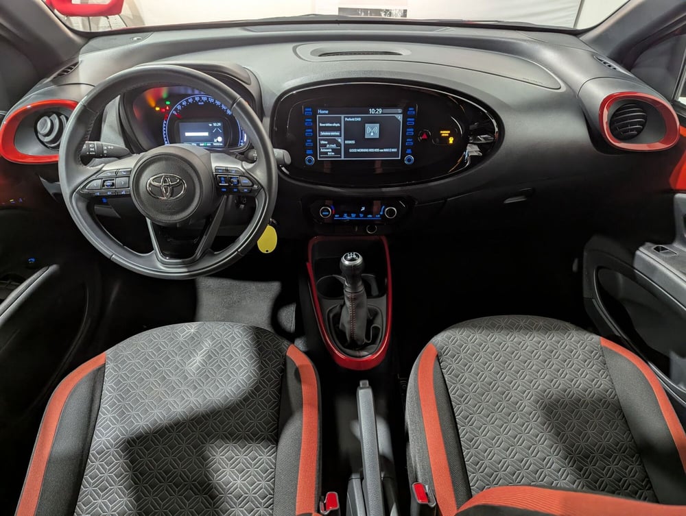 Toyota Aygo X usata a Trento (8)