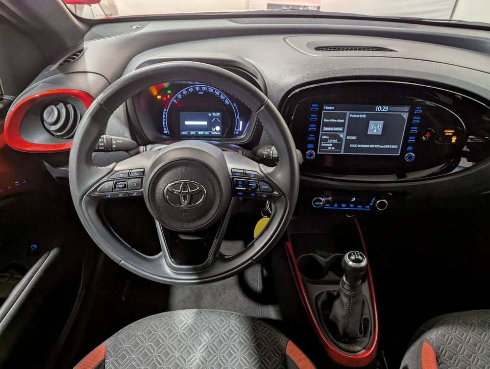 Toyota Aygo X usata a Trento (9)