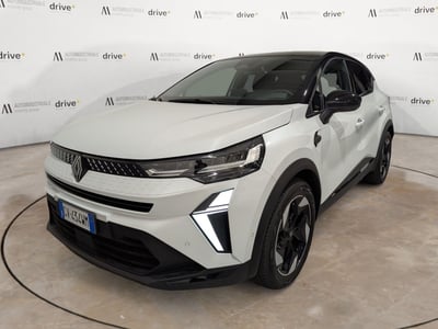 Renault Captur 1.6 full hybrid Techno 145cv auto del 2024 usata a Trento
