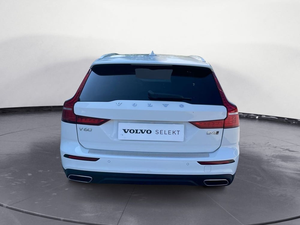 Volvo V60 Cross Country usata a Como (4)
