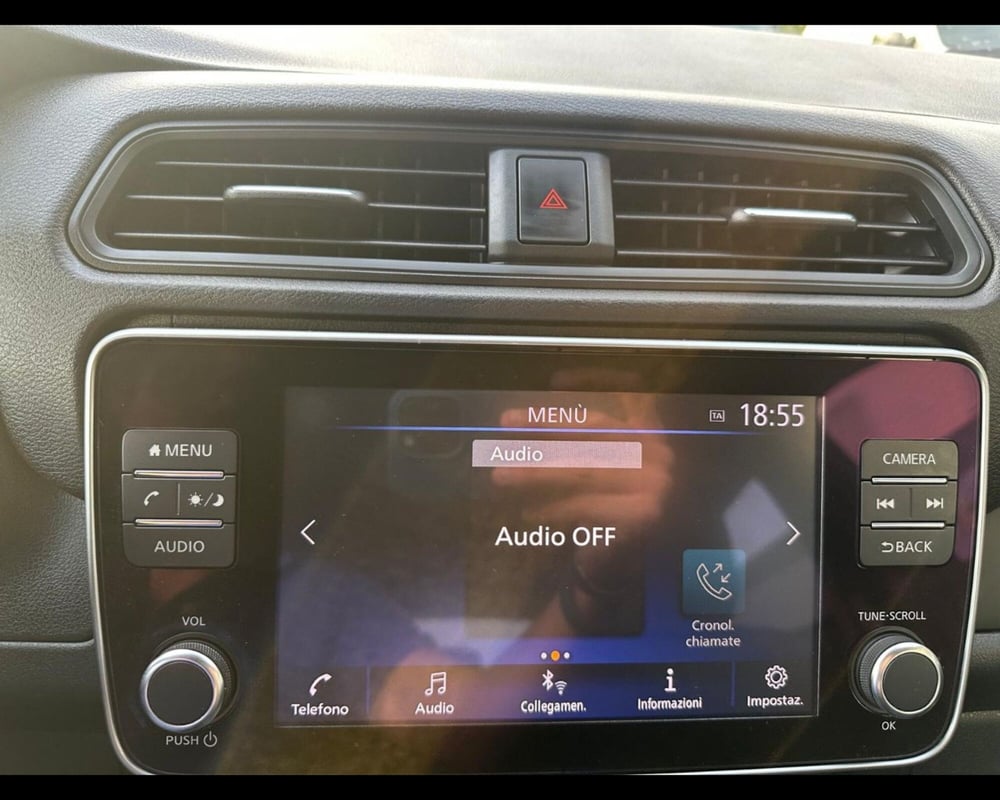 Nissan Leaf usata a Siena (12)