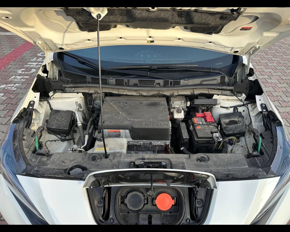 Nissan Leaf usata a Siena (14)