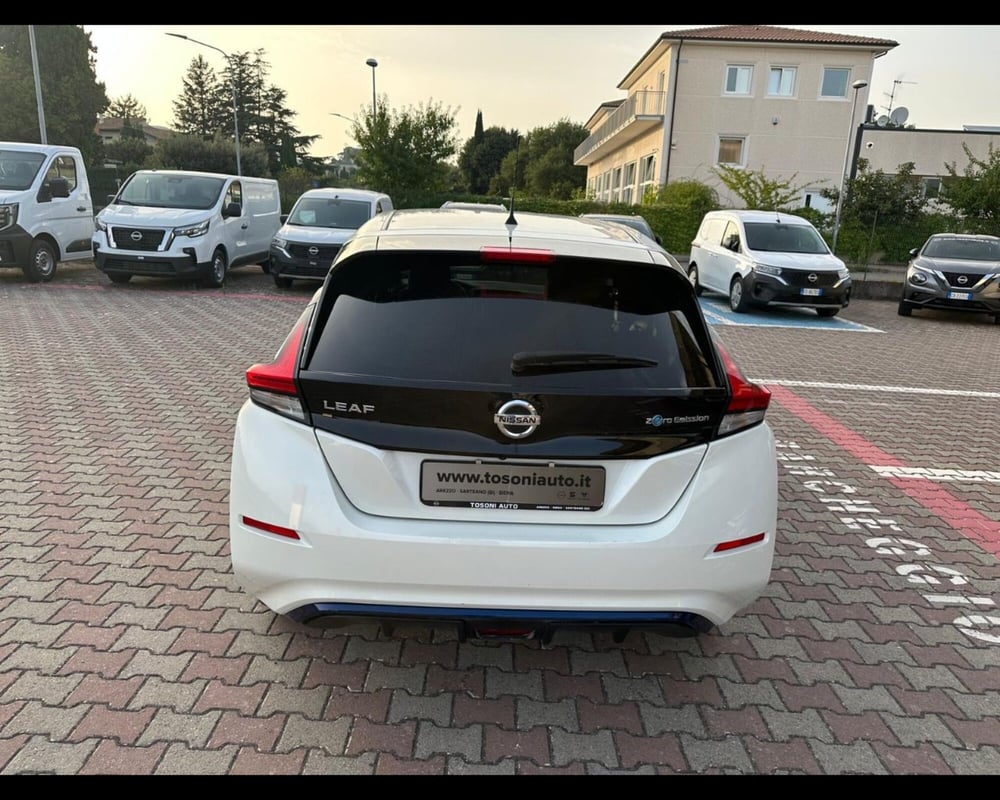 Nissan Leaf usata a Siena (5)
