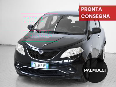 Lancia Ypsilon 1.3 MJT 16V 80 CV 5 porte S&amp;S Silver del 2017 usata a Prato