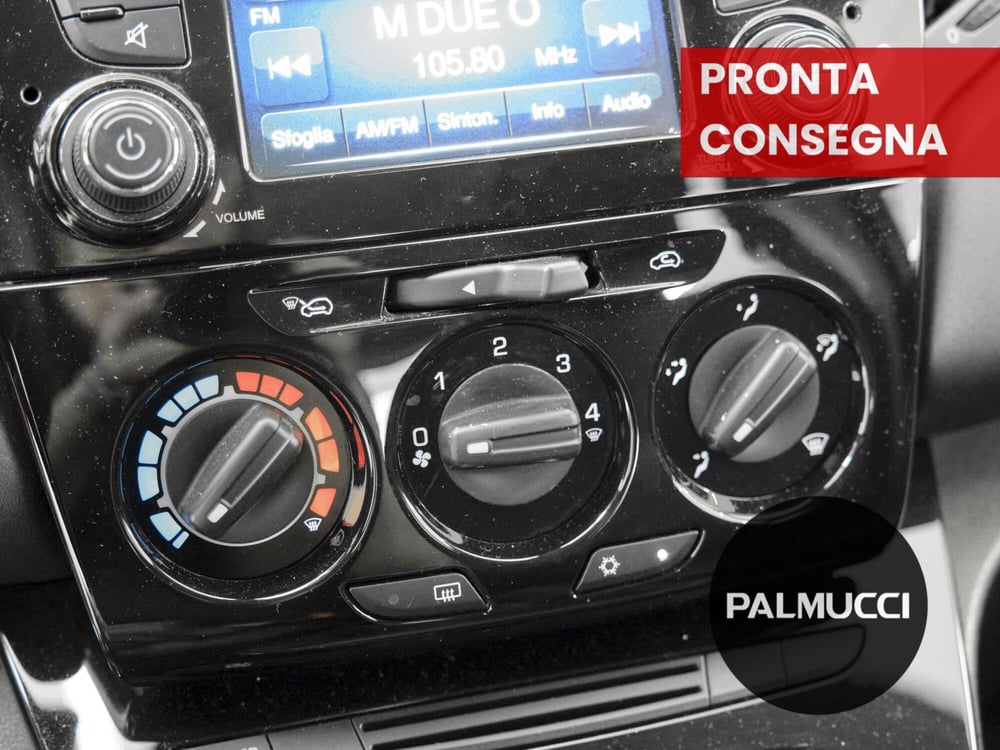 Lancia Ypsilon usata a Prato (7)