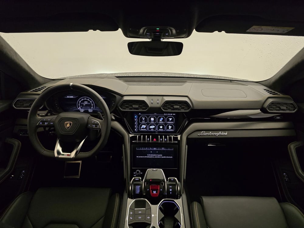 Lamborghini Urus usata a Bologna (7)