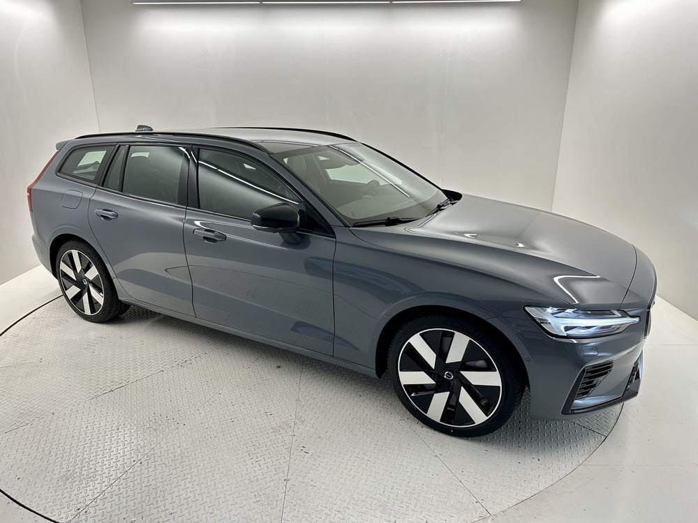 Volvo V60 nuova a Bergamo (14)