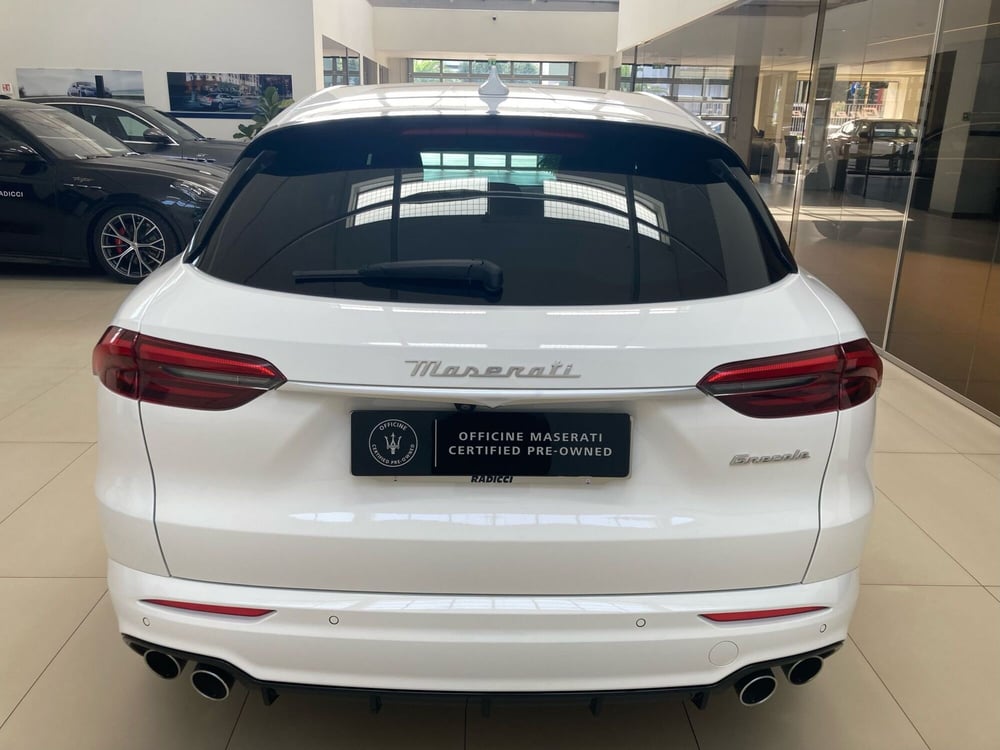 Maserati Grecale usata a Bari (5)