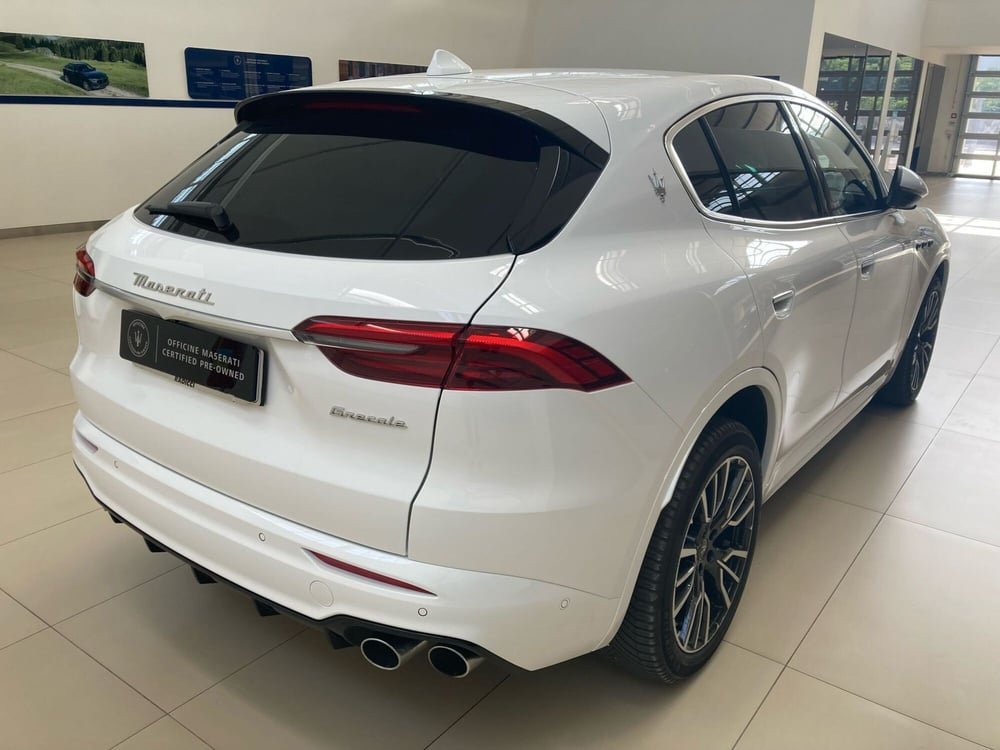 Maserati Grecale usata a Bari (6)