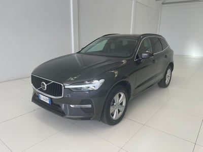 Volvo XC60 B4 automatico Core del 2022 usata a Prato