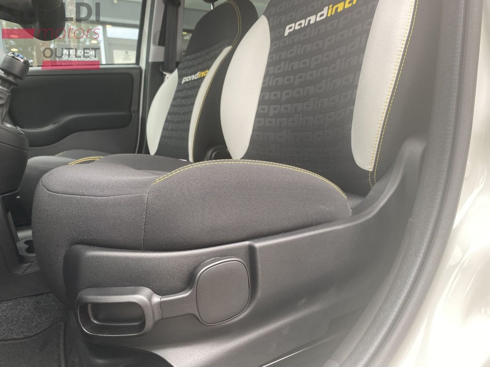 Fiat Panda Cross nuova a Modena (10)