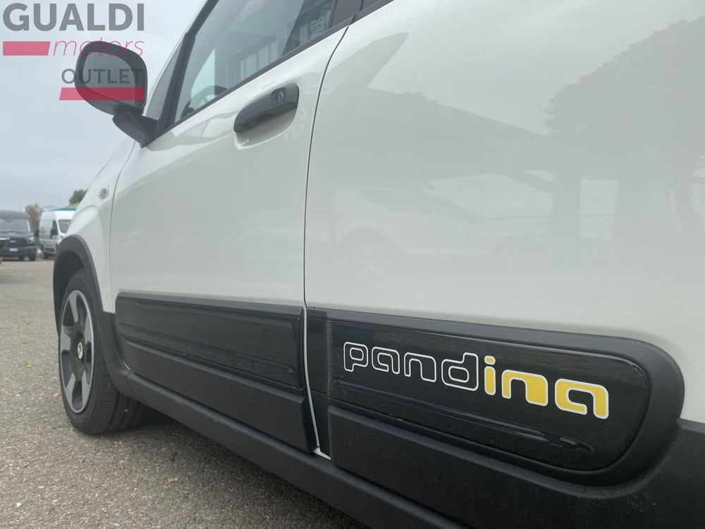 Fiat Panda Cross nuova a Modena (13)