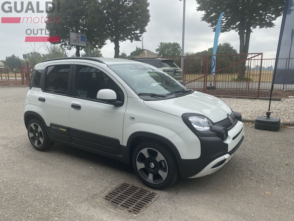 Fiat Panda Cross nuova a Modena (16)