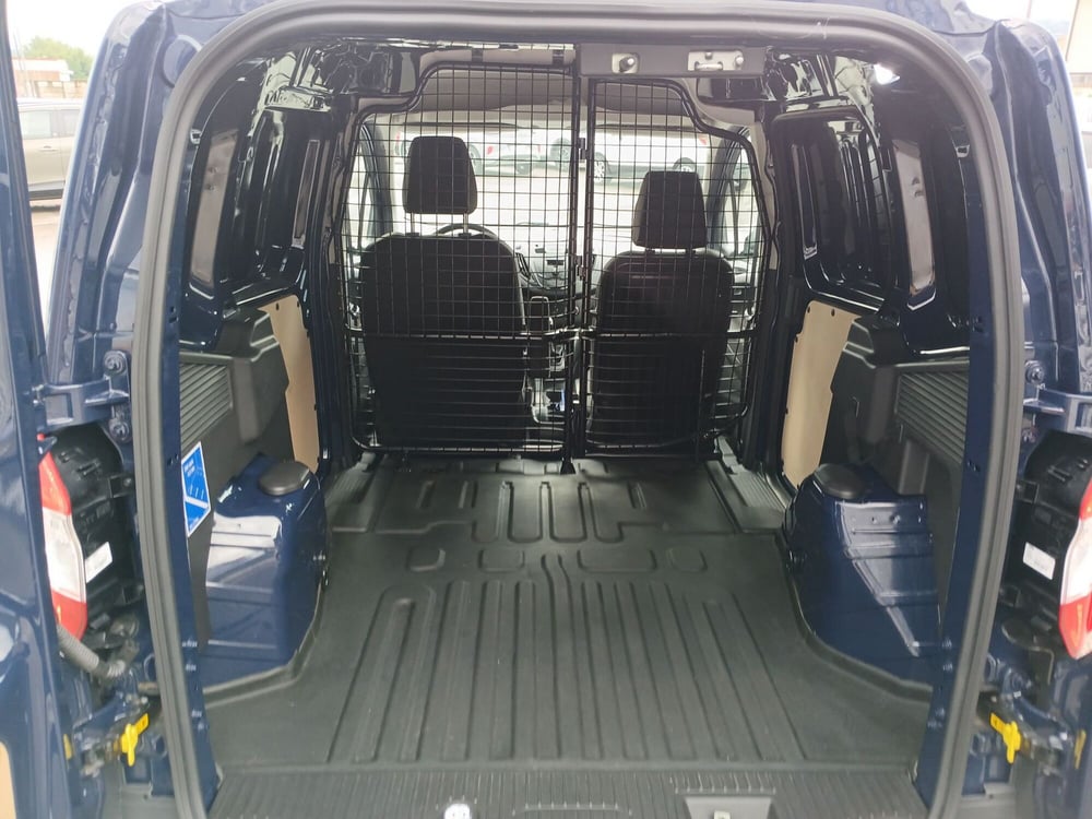 Ford Transit Courier usata a Belluno (7)