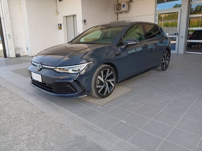 Volkswagen Golf Variant 1.5 TSI EVO ACT R-Line del 2022 usata a Asti