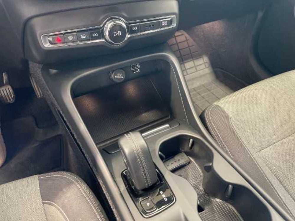 Volvo XC40 usata a Firenze (15)