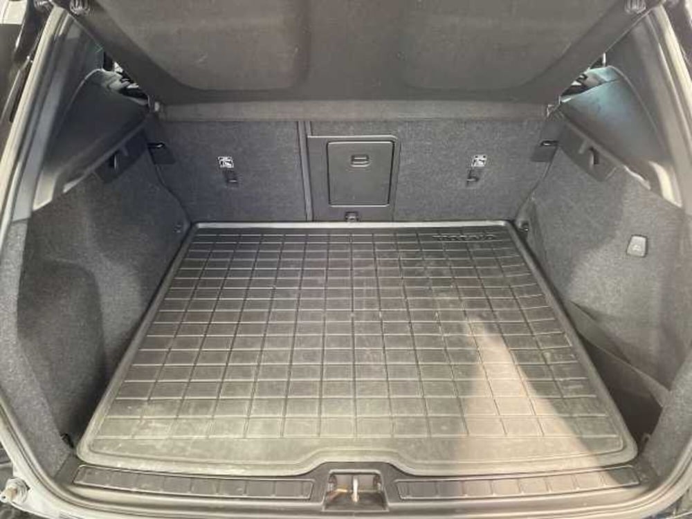 Volvo XC40 usata a Firenze (8)