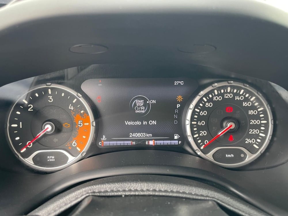 Jeep Renegade usata a Ancona (13)