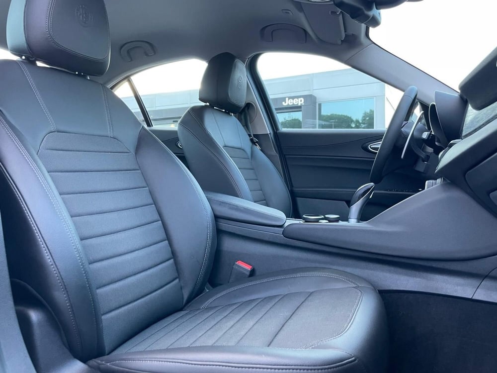 Alfa Romeo Giulia usata a Ancona (18)