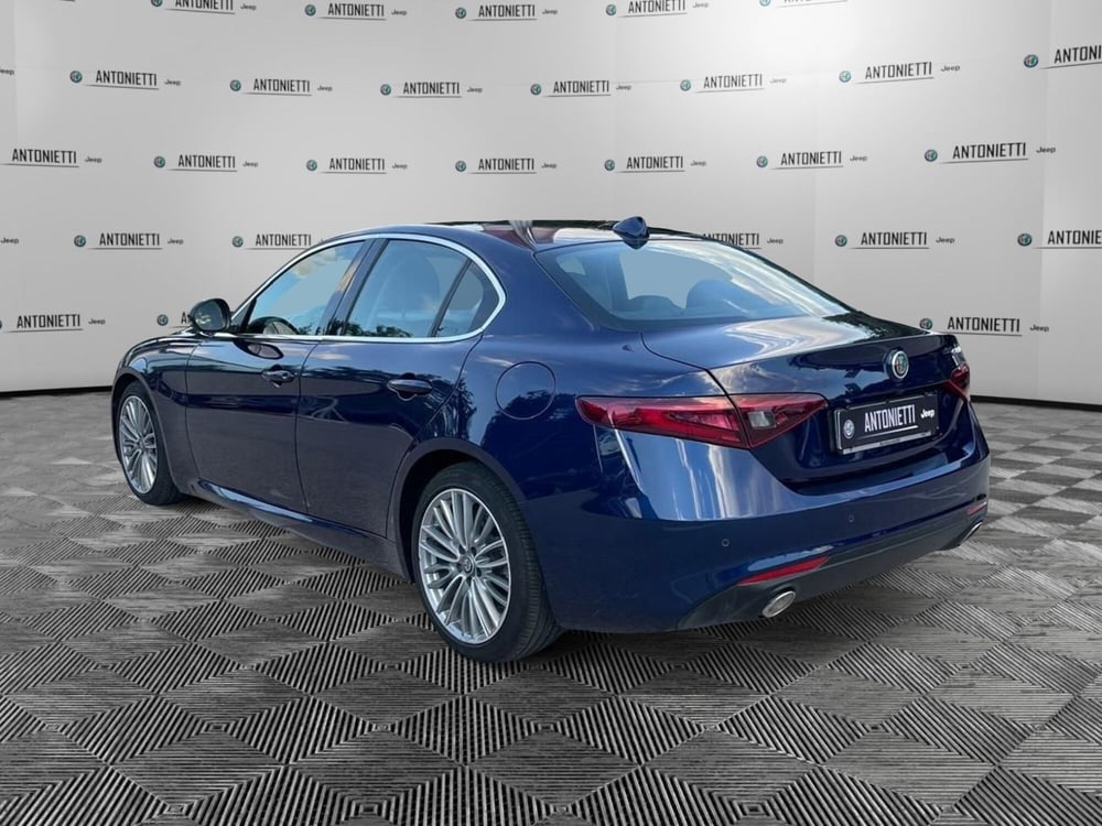 Alfa Romeo Giulia usata a Ancona (7)