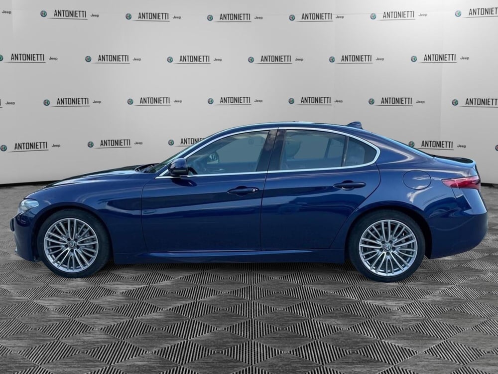Alfa Romeo Giulia usata a Ancona (8)