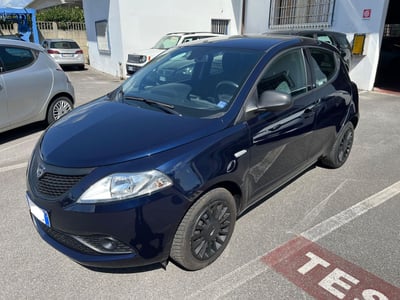Lancia Ypsilon 1.2 69 CV 5 porte GPL Ecochic Elefantino Blu del 2018 usata a Altopascio