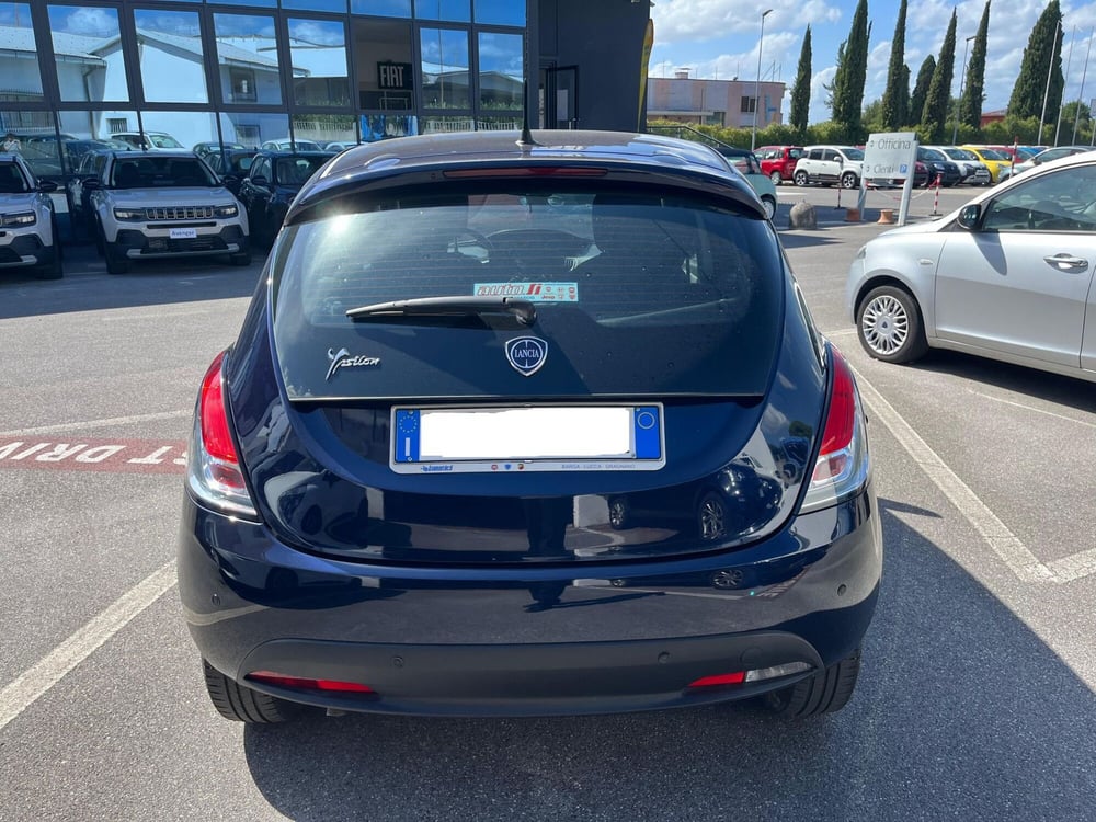 Lancia Ypsilon usata a Lucca (6)